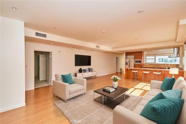 8265 Fountain Ave Unit 302, West Hollywood, CA 90046 - photo 11