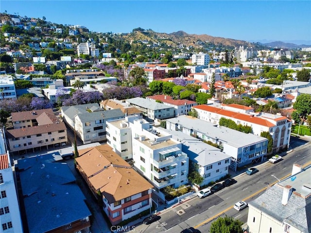 8265 Fountain Ave Unit 302, West Hollywood, CA 90046 - photo 2