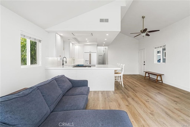 410 Clubhouse Ave, Newport Beach, CA 92663 - photo 23