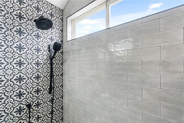 410 Clubhouse Ave, Newport Beach, CA 92663 - photo 28