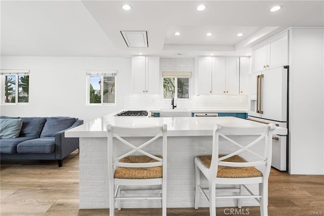410 Clubhouse Ave, Newport Beach, CA 92663 - photo 20