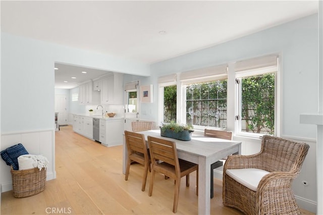 113 Via Yella, Newport Beach, CA 92663 - dining space featuring light wood finished floors and recessed lighting