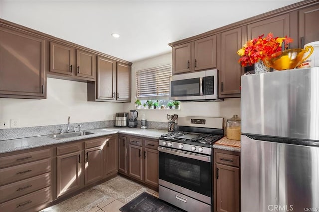 851 Amador Ave, Ontario, CA 91764 - photo 3