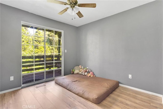 810 Oakmont Ln, Lake Arrowhead, CA 92352 - bedroom with access to outside, light wood finished floors, and a ceiling fan