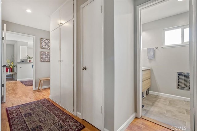 11138 Aqua Vista St Unit 30, Studio City, CA 91602 - hall featuring baseboards and recessed lighting