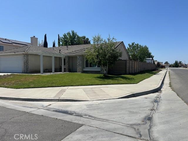 2064 Albany Ct, San Jacinto, CA 92582 - photo 2