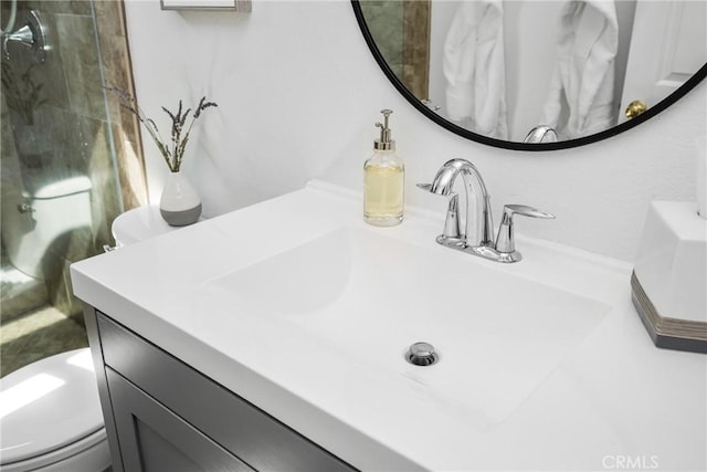8507 E Heatherview Ln, Orange, CA 92869 - full bathroom featuring vanity and curtained shower