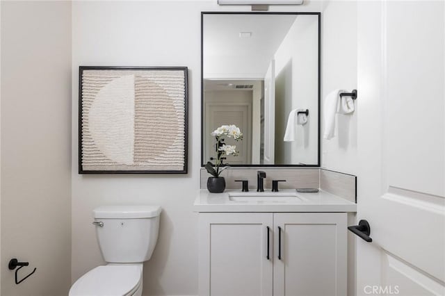 414 Main St Unit 430, Huntington Beach, CA 92648 - half bath with vanity and toilet