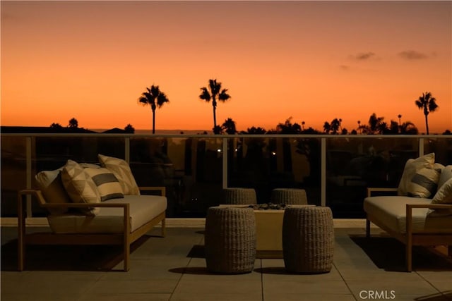 414 Main St Unit 430, Huntington Beach, CA 92648 - view of patio featuring outdoor lounge area