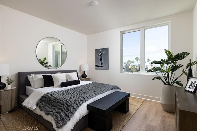 414 Main St Unit 430, Huntington Beach, CA 92648 - bedroom featuring light wood-type flooring