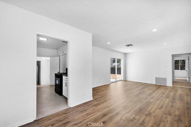 19147 Ingomar St, Reseda, CA 91335 - photo 39