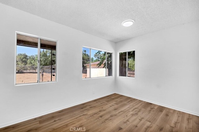 19147 Ingomar St, Reseda, CA 91335 - photo 43