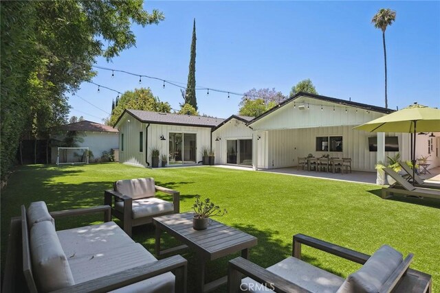 23228 Ostronic Dr, Woodland Hills, CA 91367 - photo 56