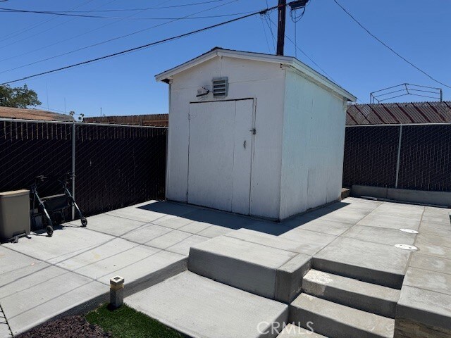 1720 Sunset St, Barstow, CA 92311 - photo 32