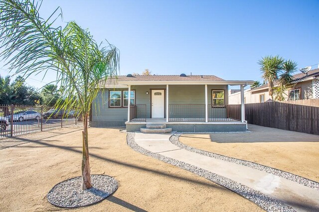 21511 Bassett St, Canoga Park, CA 91303 - photo 17
