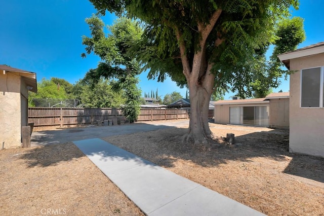 19147 Ingomar St, Reseda, CA 91335 - view of yard