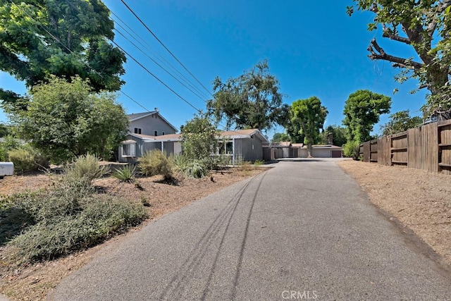 19147 Ingomar St, Reseda, CA 91335 - view of street