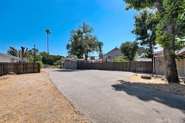 19147 Ingomar St, Reseda, CA 91335 - view of road