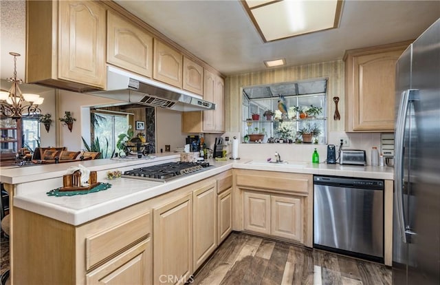 2242 Oak Crest Dr, Riverside, CA 92506 - photo 18
