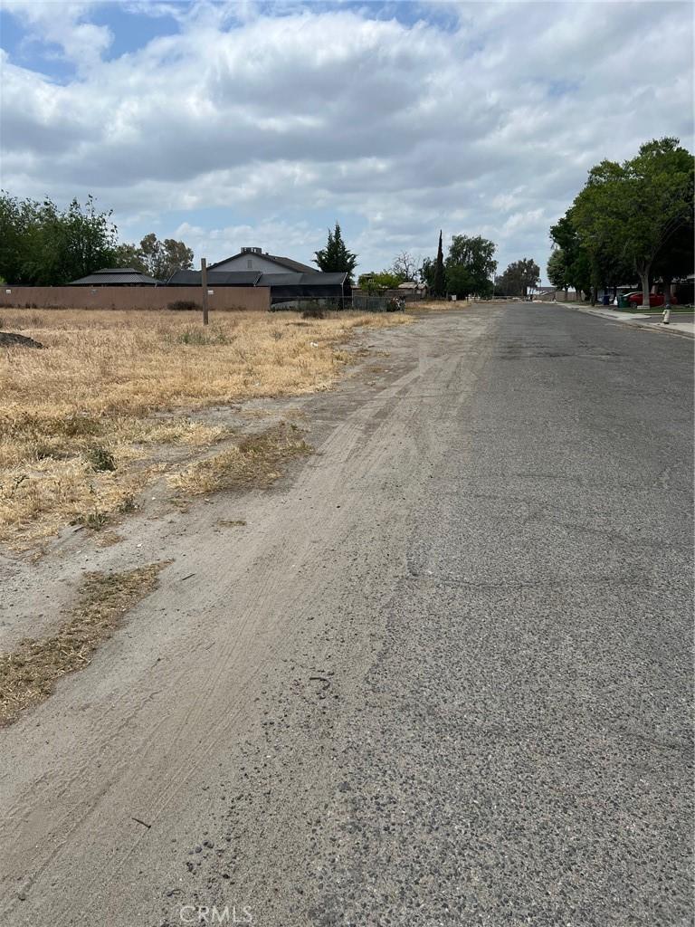 99 Patterson Ave, Corcoran, CA 93212 - photo 4