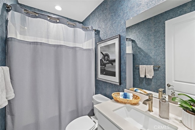 3372 Ivy Way, Rancho Mission Viejo, CA 92694 - bathroom with vanity, wallpapered walls, and a shower with curtain