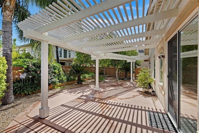 31042 Bunker Dr, Temecula, CA 92591 - fenced backyard featuring a pergola and a patio area
