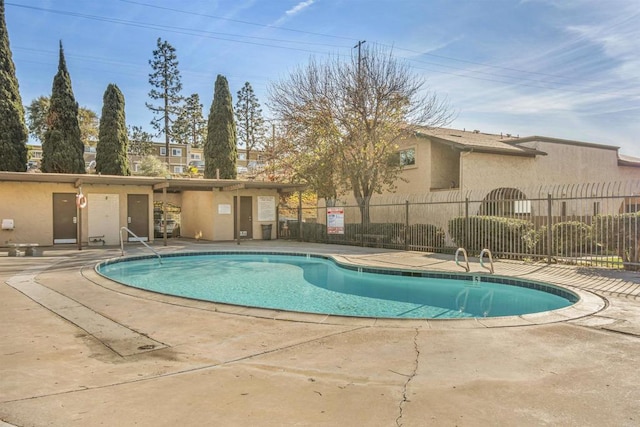 1450 Melrose Ave Unit 31, Chula Vista, CA 91911 - community pool with a patio