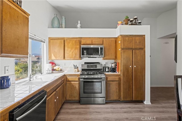 22703 Derby Pl, Saugus, CA 91350 - photo 29