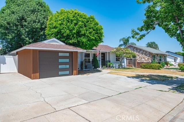 647 Magnolia Ave, Brea, CA 92821 - single story home with concrete driveway