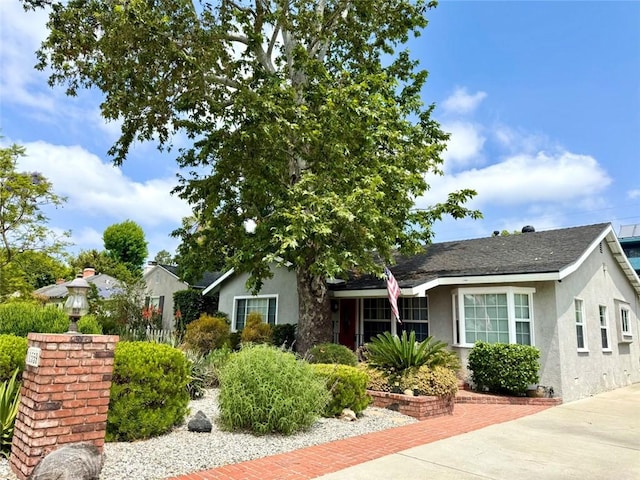 11559 Blix St, Valley Village, CA 91602 - photo 1