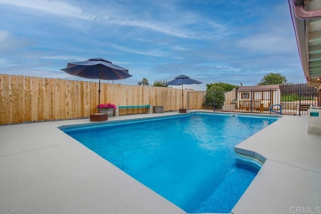 911 S Citrus Ave, Escondido, CA 92027 - view of swimming pool with a fenced backyard and a patio