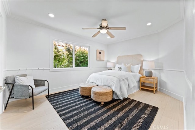 15 Glastonbury Pl, Laguna Niguel, CA 92677 - bedroom with crown molding, recessed lighting, a ceiling fan, and wood finished floors