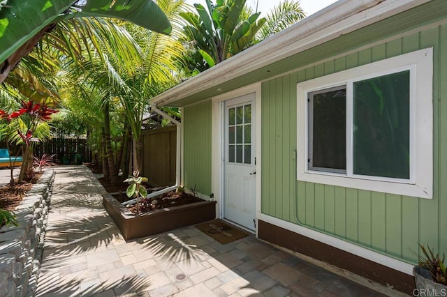 121 Cadmus St, Encinitas, CA 92024 - view of exterior entry featuring a patio