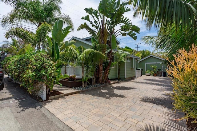 121 Cadmus St, Encinitas, CA 92024 - view of front of home with an outdoor structure