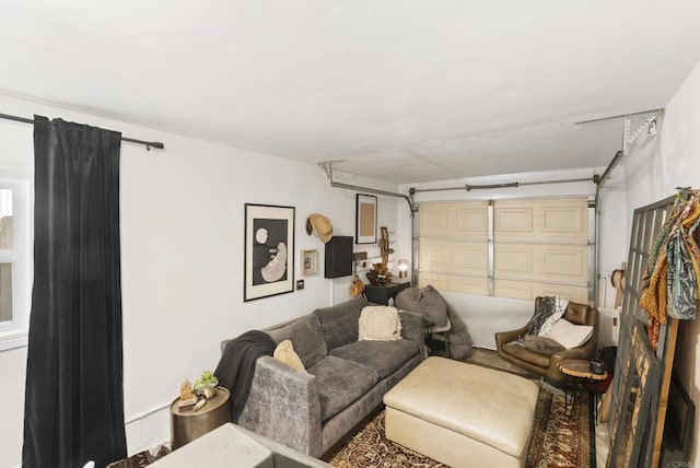 216466 S 40th St, San Diego, CA 92113 - view of living area