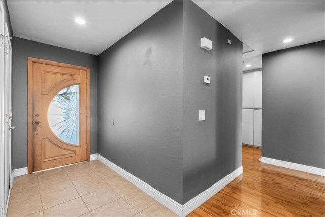 2271 Stanford St, San Bernardino, CA 92407 - foyer entrance featuring baseboards and recessed lighting