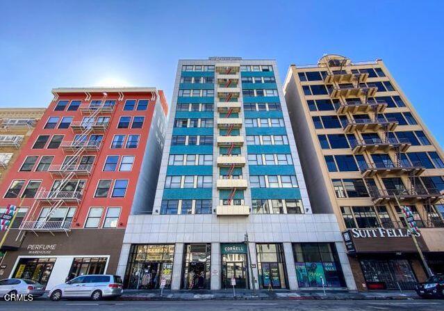 746 S Los Angeles St Unit 1001, Los Angeles, CA 90014 - view of apartment building / complex