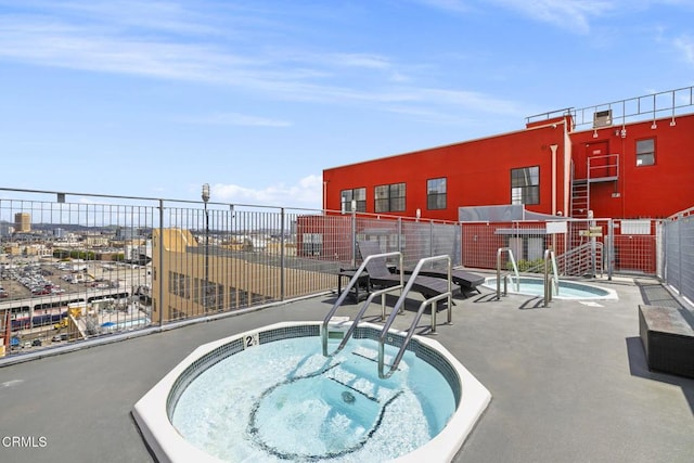 746 S Los Angeles St Unit 1001, Los Angeles, CA 90014 - view of swimming pool with a community hot tub and a patio area
