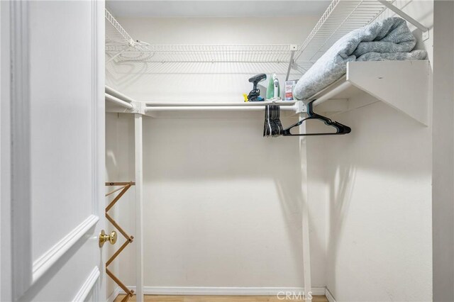 400 Brighton Spgs, Costa Mesa, CA 92627 - view of walk in closet