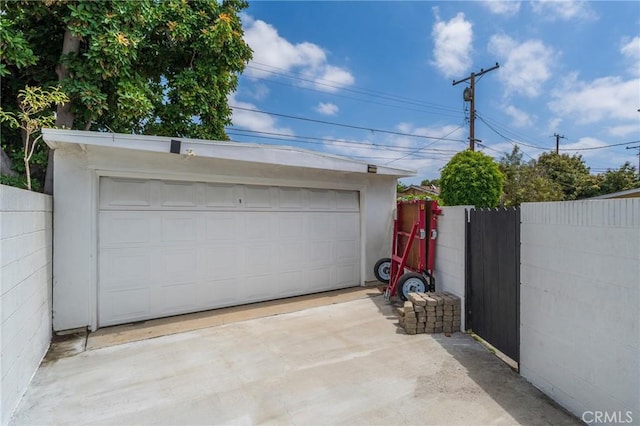 1925 W Beacon Ave, Anaheim, CA 92804 - view of detached garage
