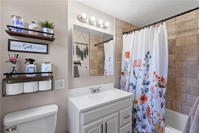 29289 Lake View Dr, Cedar Glen, CA 92321 - full bathroom with vanity and shower / bath combo