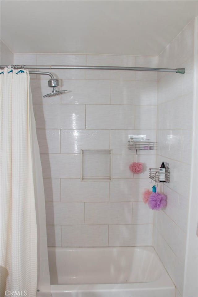 4727 W 147th St Unit 251, Lawndale, CA 90260 - bathroom with shower / bath combination with curtain