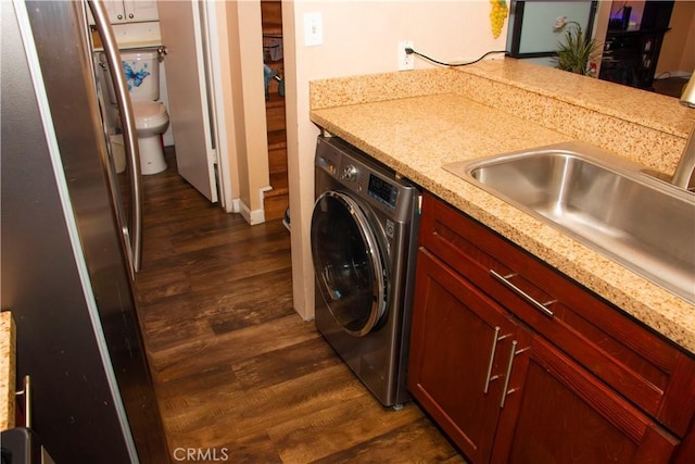 4727 W 147th St Unit 251, Lawndale, CA 90260 - laundry area featuring washer / clothes dryer and dark wood-style floors