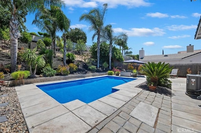 44938 Tehachapi, Temecula, CA 92592 - view of swimming pool featuring a patio area and a fenced backyard