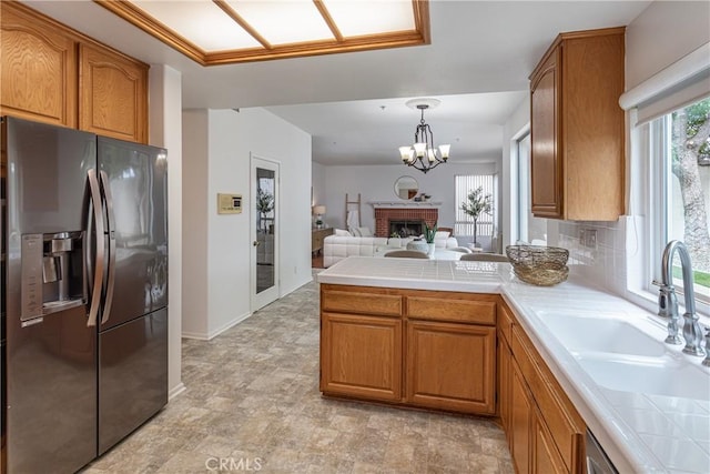2141 W Pacific Ave, Burbank, CA 91506 - photo 9