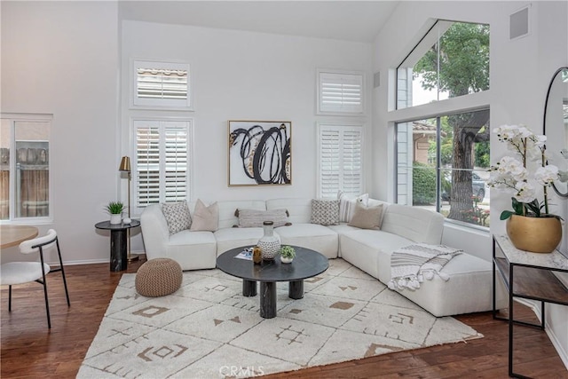 2141 W Pacific Ave, Burbank, CA 91506 - photo 3