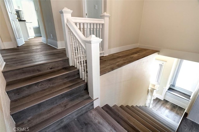 1703 Toberman St, Los Angeles, CA 90015 - stairway featuring wood finished floors and baseboards