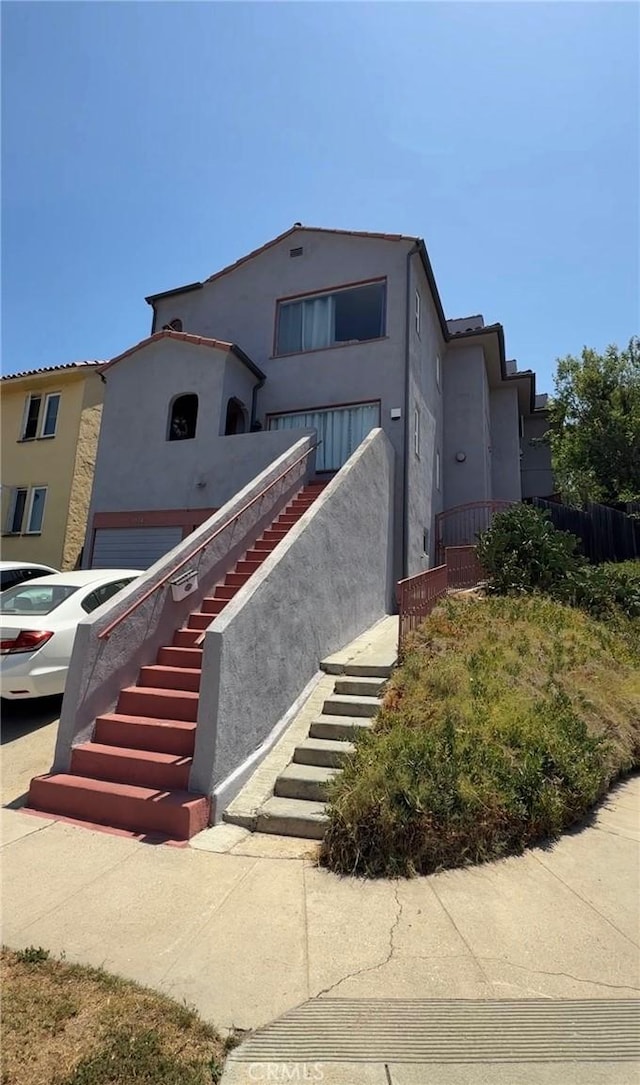 1574 S Curson Ave, Los Angeles, CA 90019 - photo 1