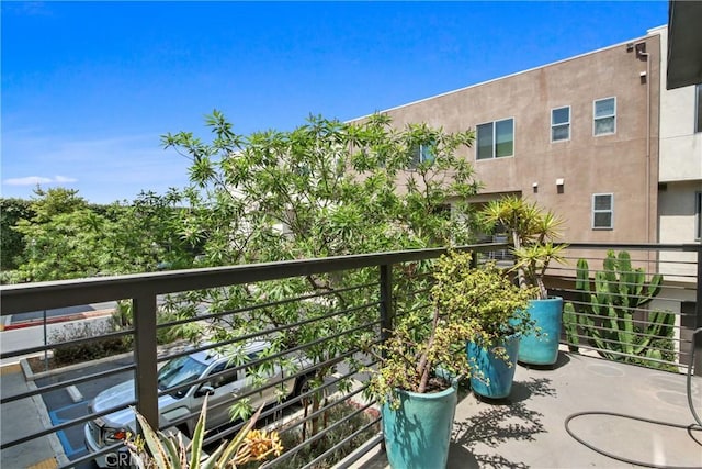 1019 Sequoia Pl, Montebello, CA 90640 - view of balcony
