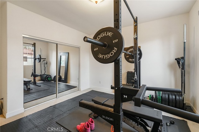 18141 Topham St, Tarzana, CA 91335 - exercise room featuring baseboards